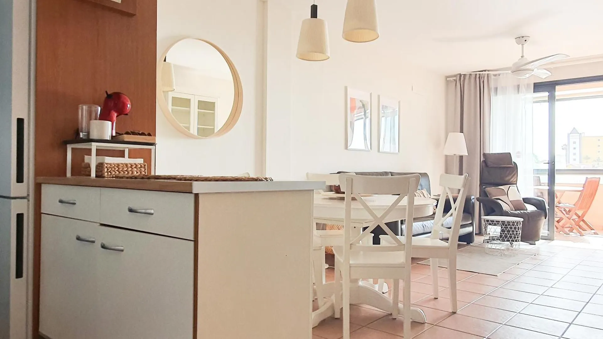 Sea&Sun Paradise, Heated Pool, 2Br, Parking Playa Paraiso  Apartment Playa Paraiso (Tenerife)