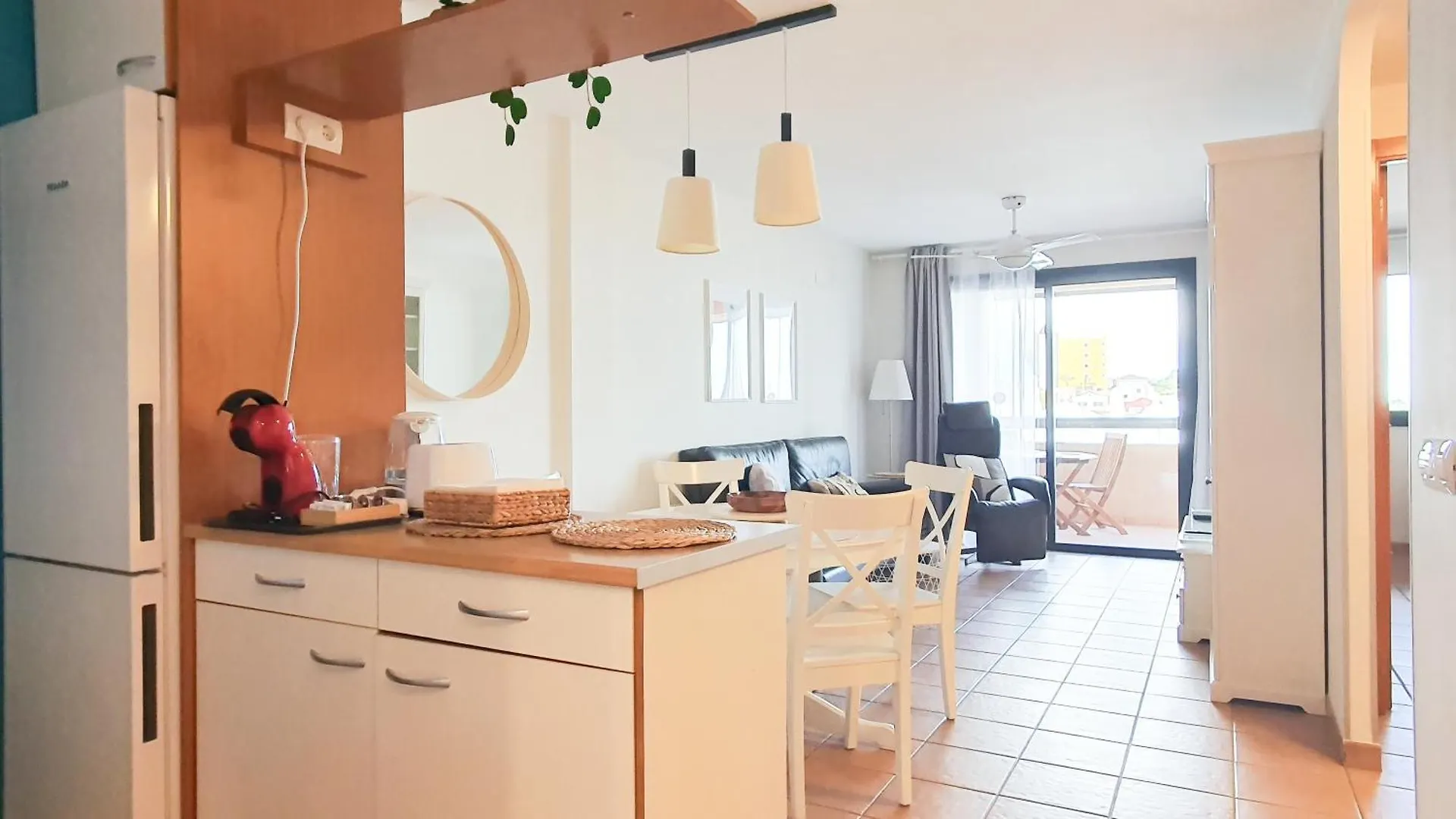Sea&Sun Paradise, Heated Pool, 2Br, Parking Playa Paraiso  0*, Playa Paraiso (Tenerife) Spain