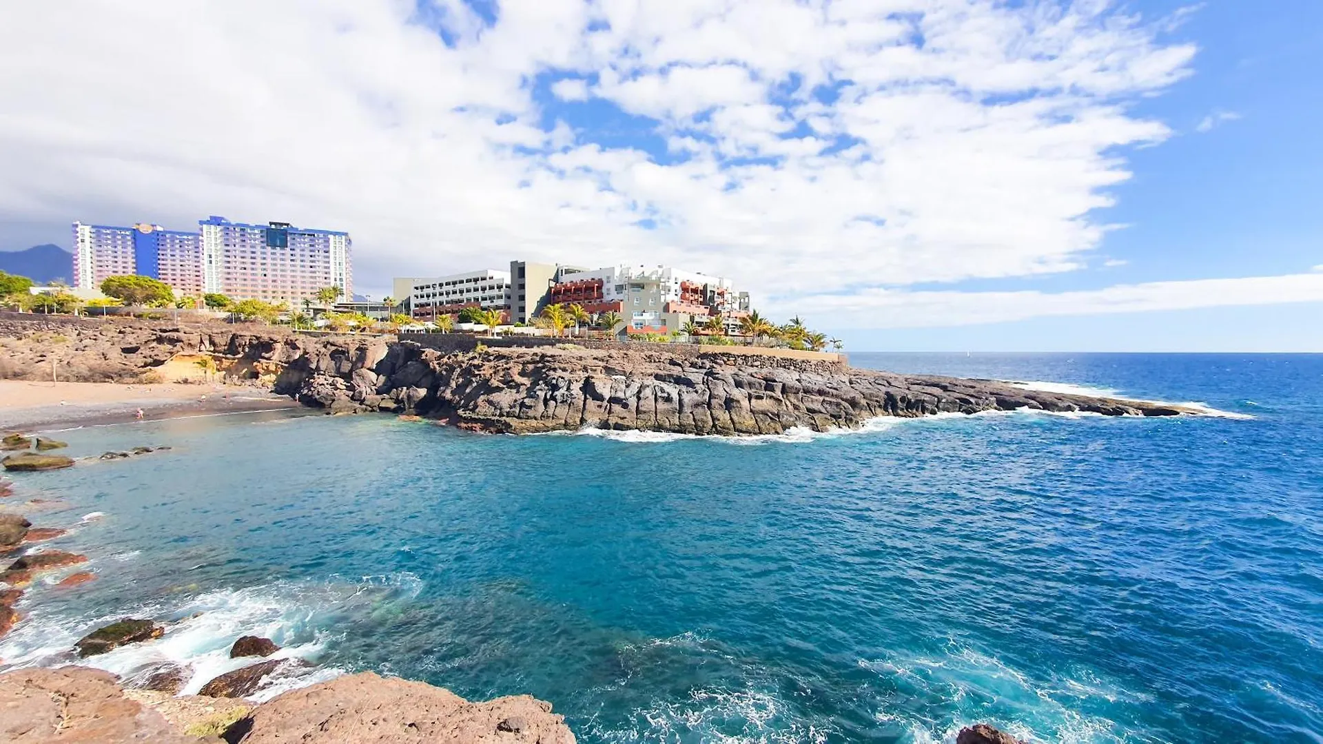 Sea&Sun Paradise, Heated Pool, 2Br, Parking Playa Paraiso  Apartment Playa Paraiso (Tenerife)