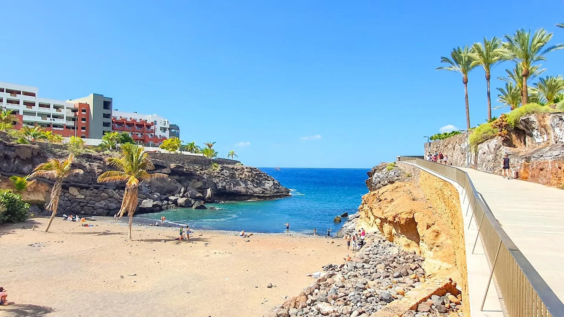 Sea&Sun Paradise, Heated Pool, 2Br, Parking Playa Paraiso  0*, Playa Paraiso (Tenerife) Spain
