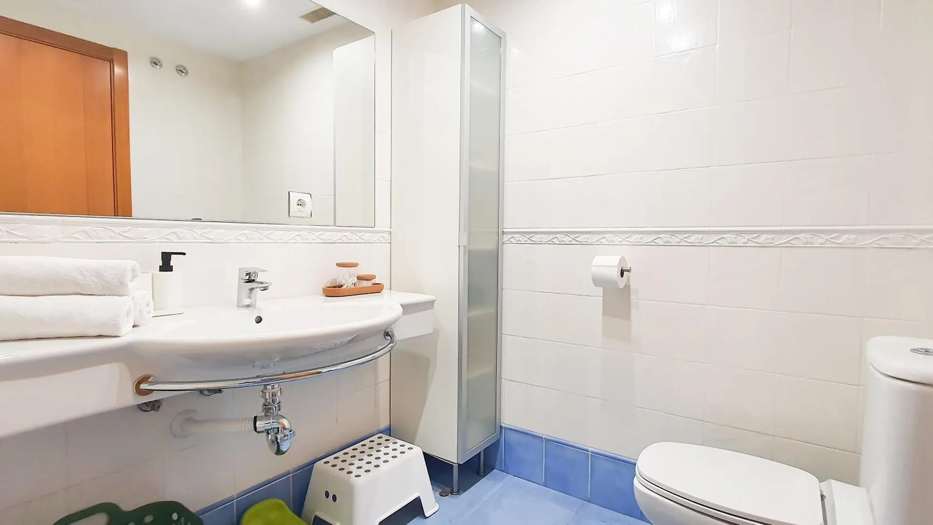 Sea&Sun Paradise, Heated Pool, 2Br, Parking Playa Paraiso  Spain