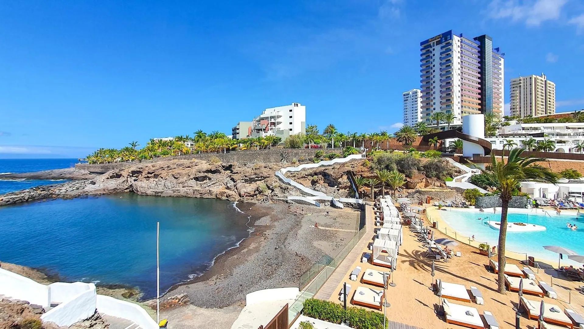 Sea&Sun Paradise, Heated Pool, 2Br, Parking 플라야 파라이소 아파트